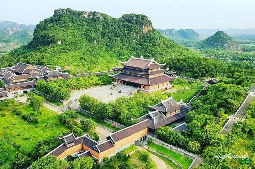 NINH BÌNH - CHÙA BÁI ĐÍNH TRONG NGÀY
